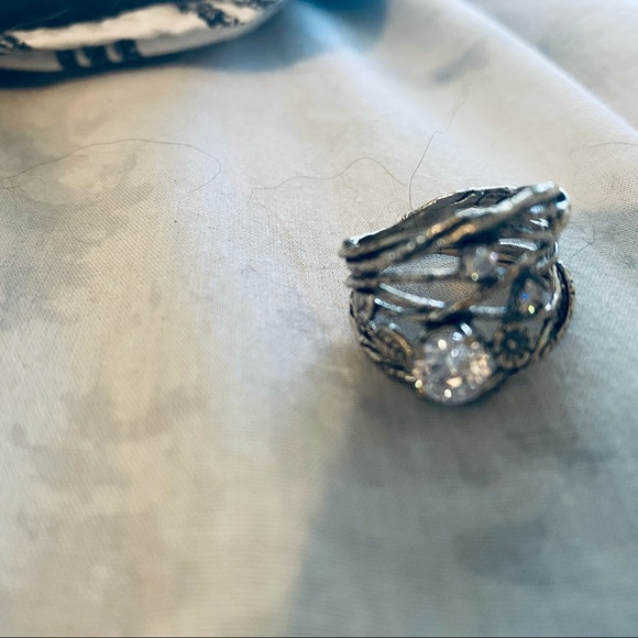 Silver ring - Picture 6 of 8